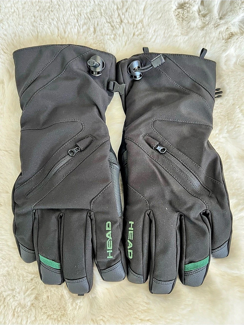 HEAD Black Ski Gloves NWT #199